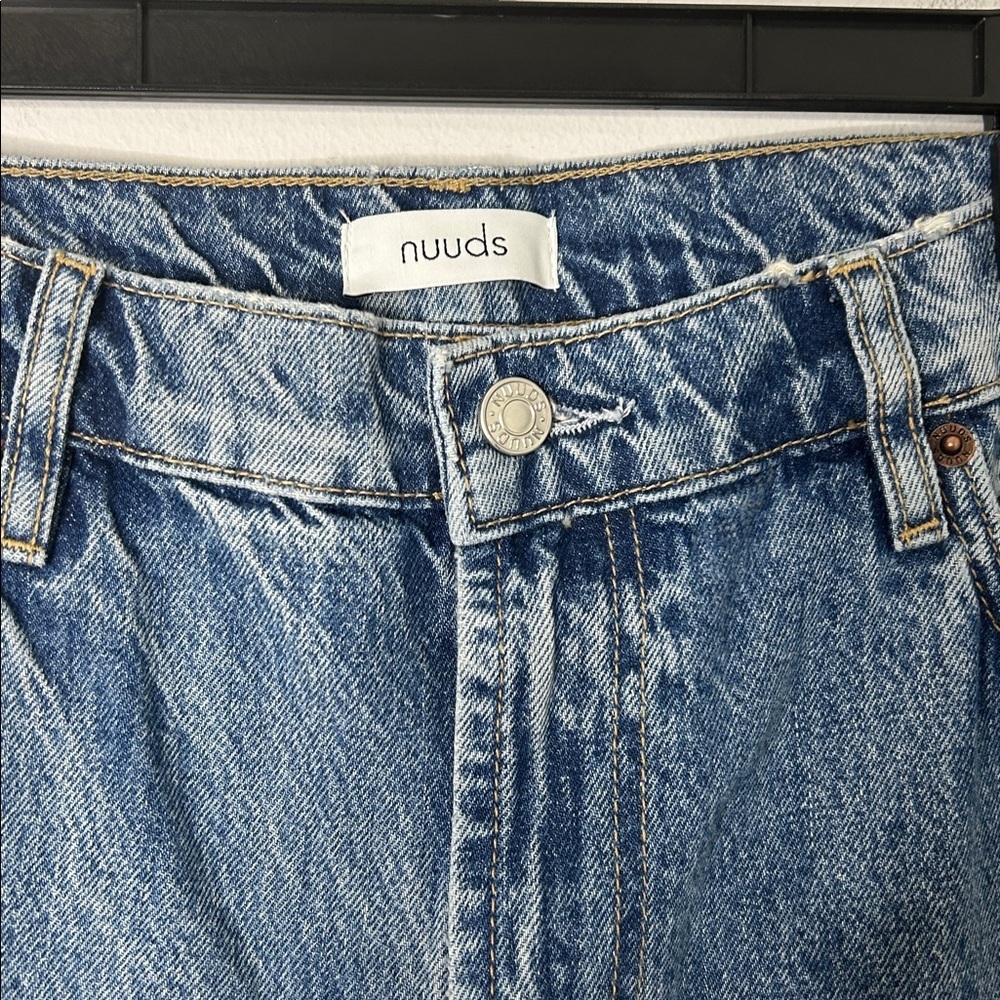 nuuds The relaxed Tapered Jean in Addison Wash - Picture 3 of 8